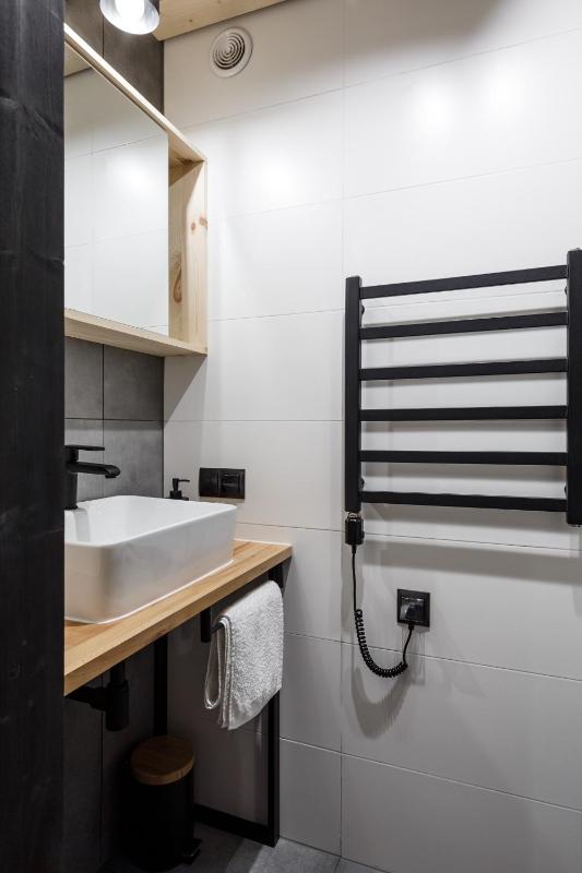 Mount Apart Sport House - image 15