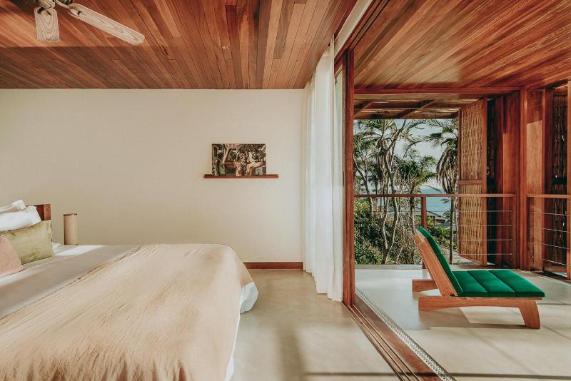 Barracuda Hotel & Villas - image 39