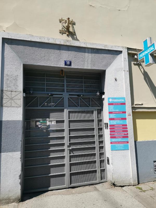 RIS CENTRAL Apartments - image 12