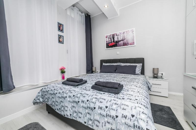 Gray Luxe - image 15