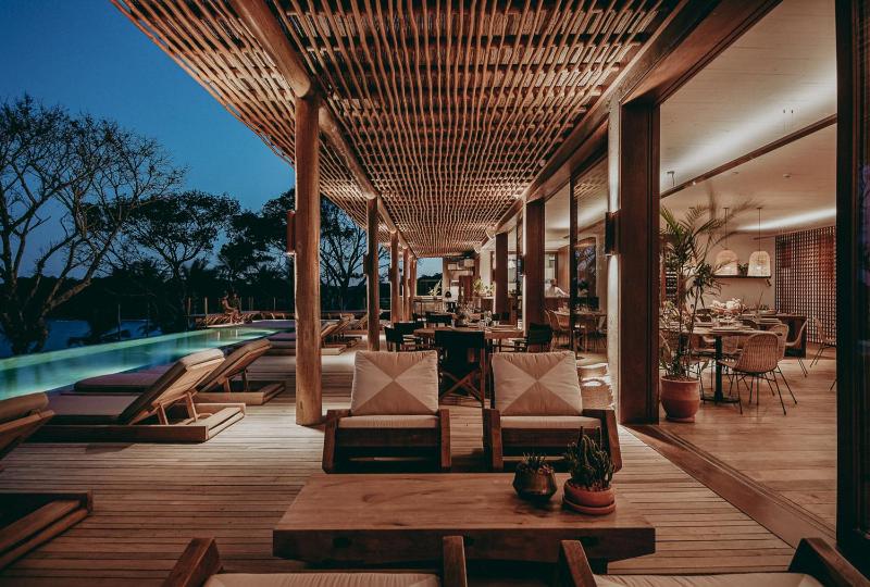 Barracuda Hotel & Villas - image 8