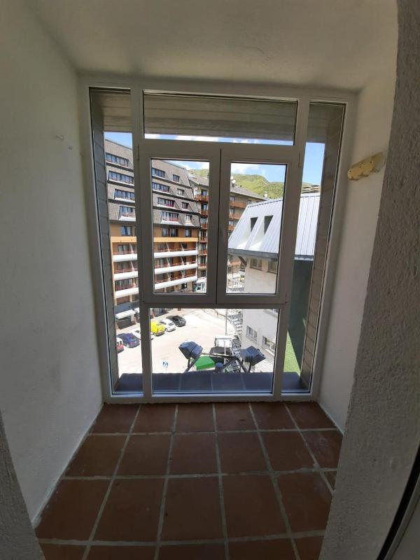 One-Bedroom Apartment (4 Adults) - Plaça dels Vaquers, 9 image 3