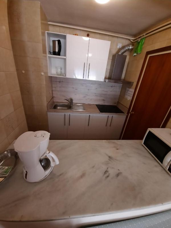 One-Bedroom Apartment image 3