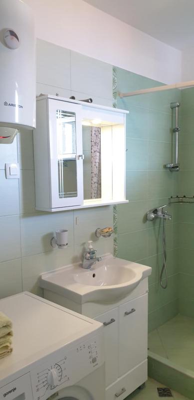 Apartment with Sea View image 3