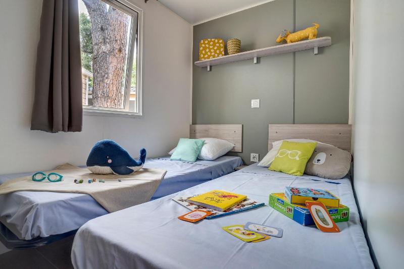 Camping Le Bois Fleuri - image 25
