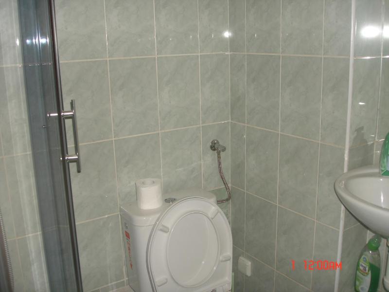 Quadruple Room image 3