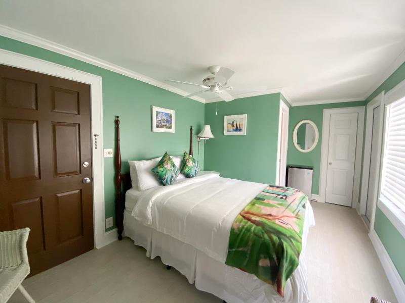 Authors Key West Guesthouse - image 11