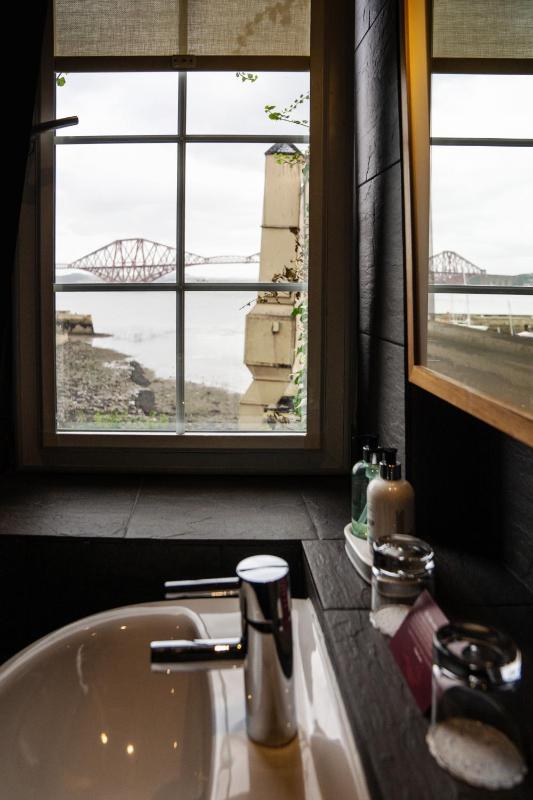 Executive Double Room with Sea View image 1