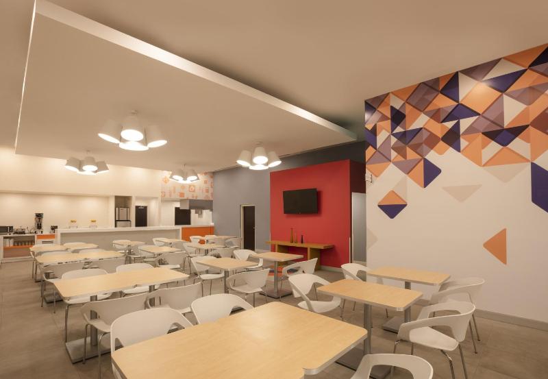 Fiesta Inn Express Monterrey Centro - image 16
