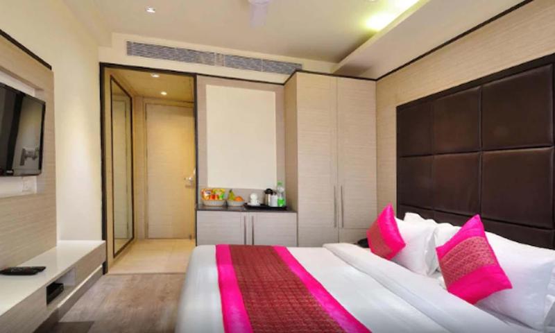 Hotel Royal Grand - Opposite Axis Bank East Patel Nagar - image 18