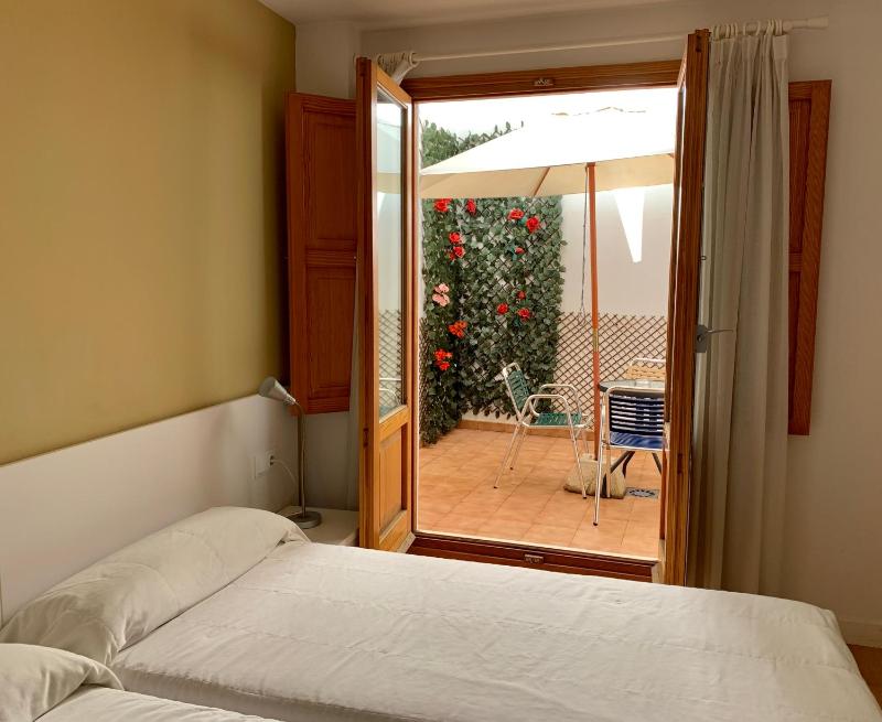 Two-Bedroom Apartment with Terrace image 2