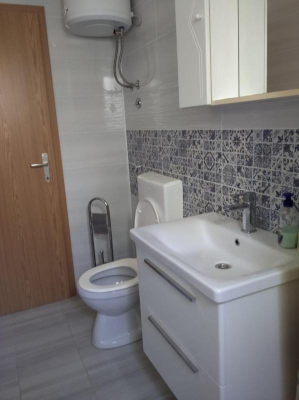 Apartment image 3
