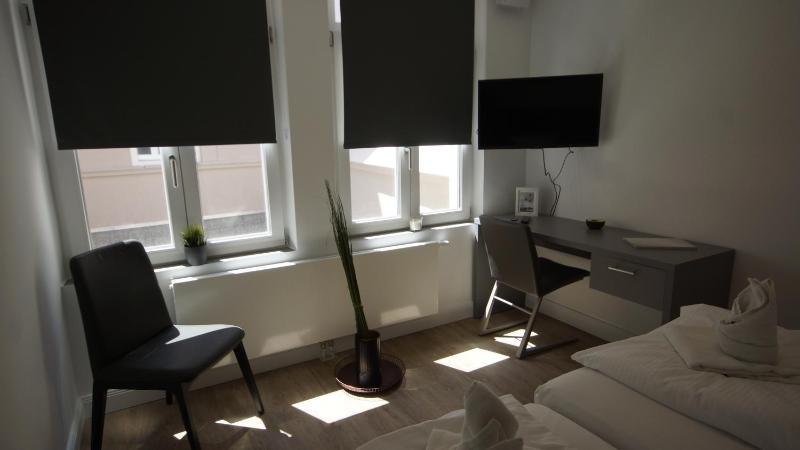 Standard Studio - Annex  image 3