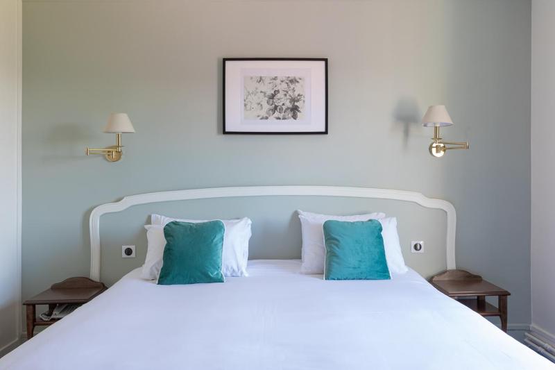 Superior Double Room image 1