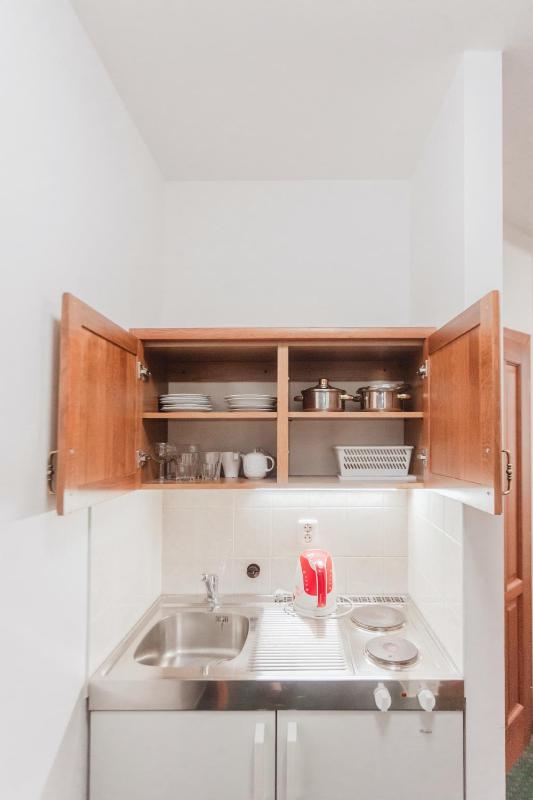 Deluxe Double Room with Extra Bed image 3