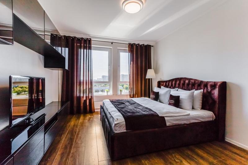 One-Bedroom Apartment image 1