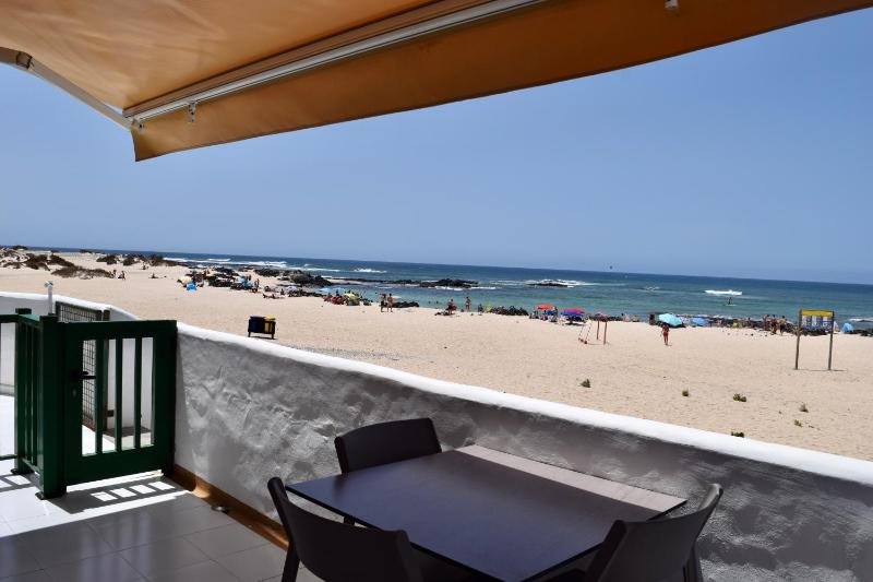 Beachfront Bungalow Cotillo Lagos Images