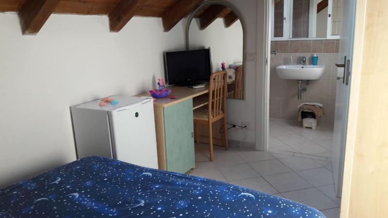 Double Room image 1