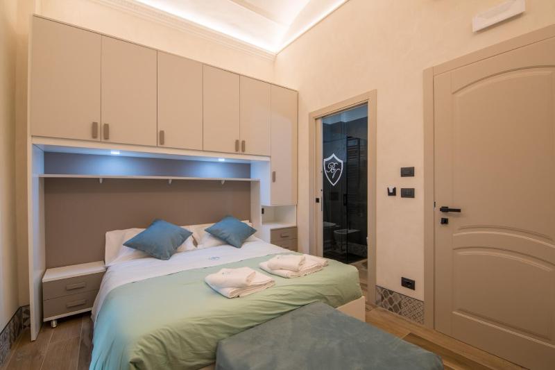 Standard Double or Twin Room image 3