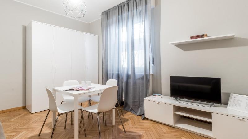 One-Bedroom Apartment image 1