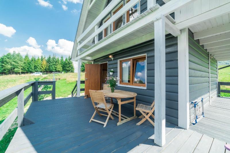 Two-Bedroom Chalet image 4