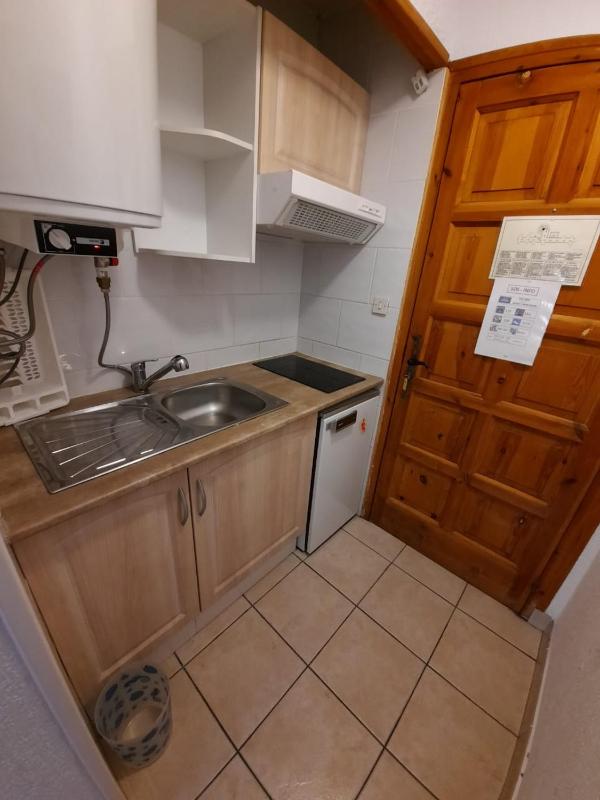 Studio Apartment image 1