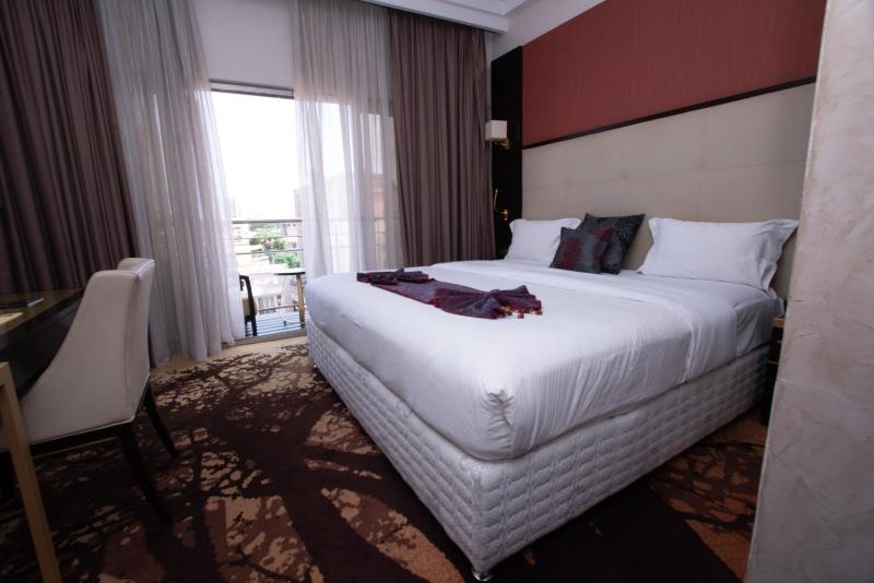 Hôtel Fleur de Lys Plateau - image 3