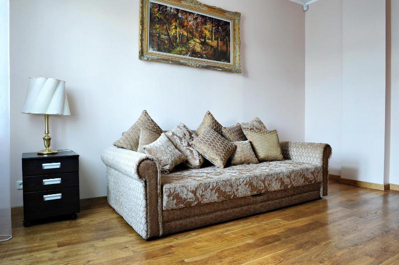 Raina Lux Apartment - image 7