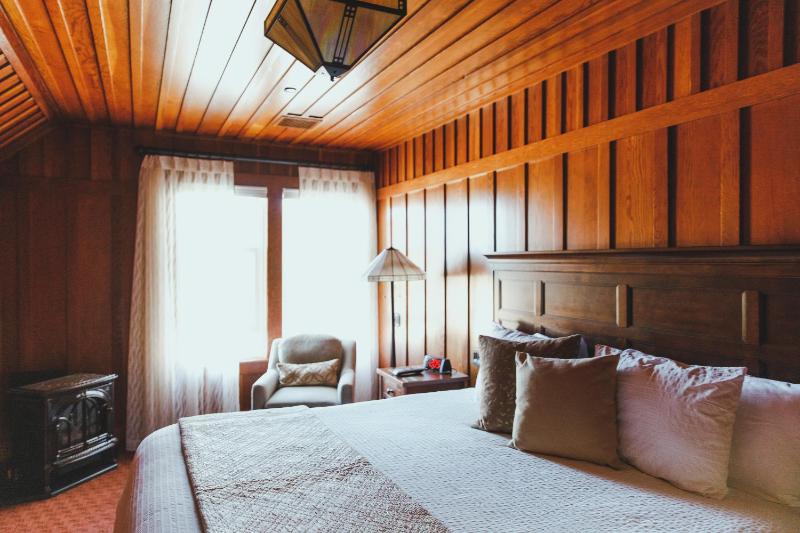King Room image 4