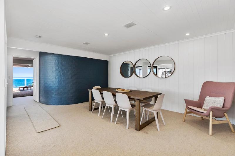 Seascape Pet Friendly Ocean Views Sunshine Beach - image 4