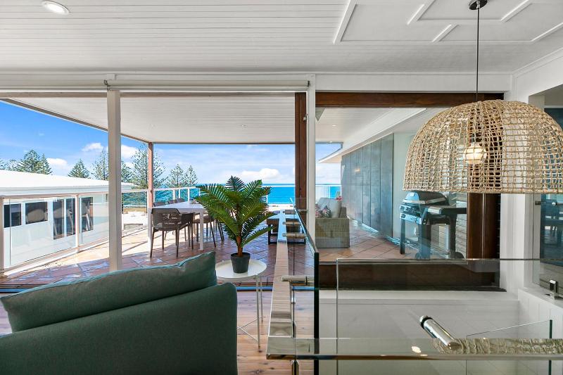Seascape Pet Friendly Ocean Views Sunshine Beach - image 8