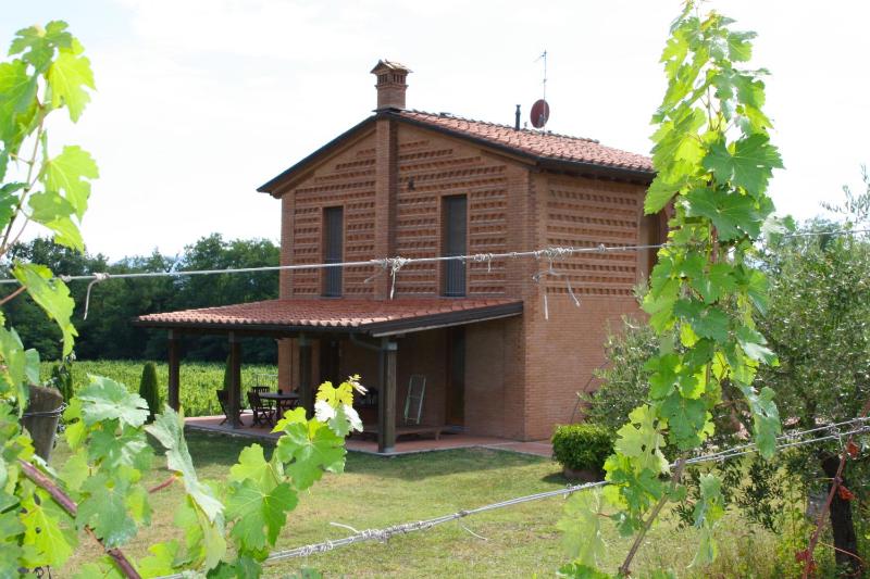 Two-Bedroom House image 3