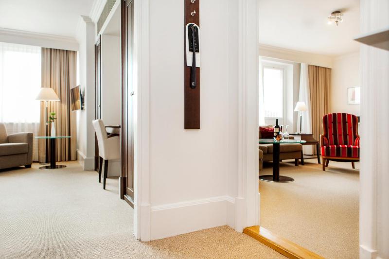 Suite image 4