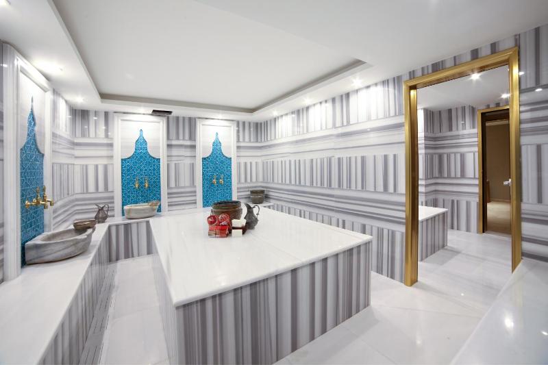 Great Fortune Design Hotel & Spa - image 14
