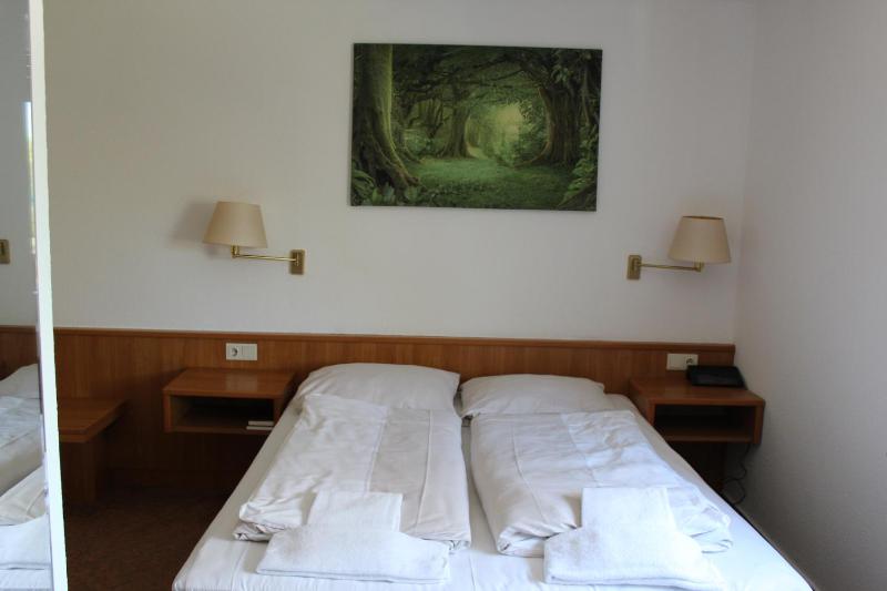 Apartment image 4