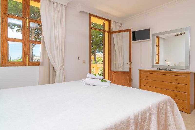 Three-Bedroom House image 3