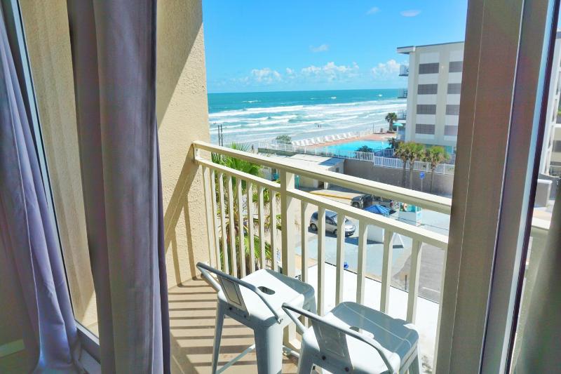Studio with Ocean View image 2