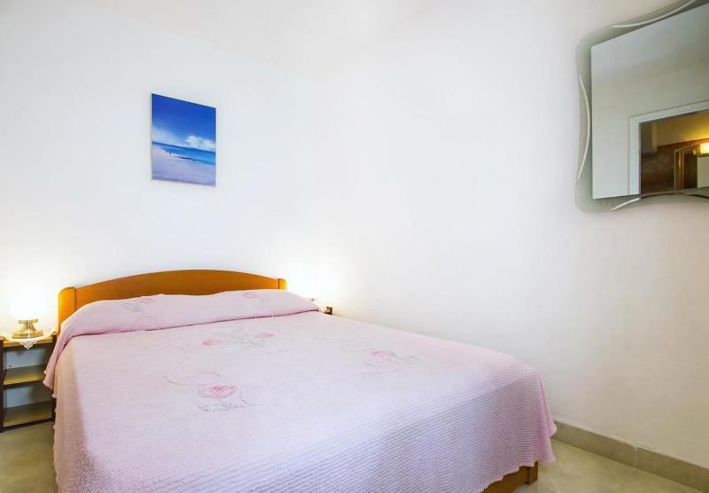 Studio with Terrace and Sea View image 1
