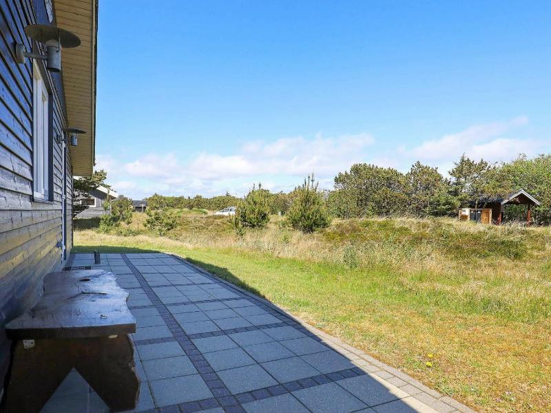 Three-Bedroom Holiday Home  image 2