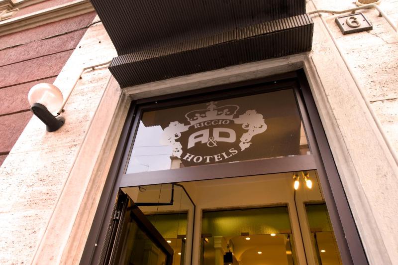 Hotel Sabatino Milan - image 9