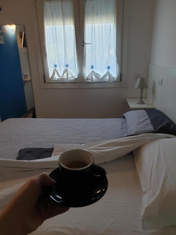 Double or Twin Room image 3