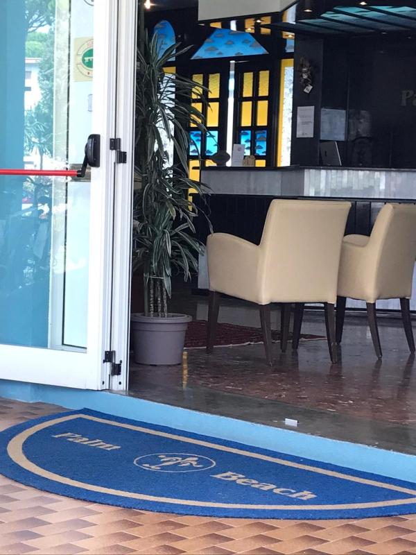 Hotel Palm Beach - image 4