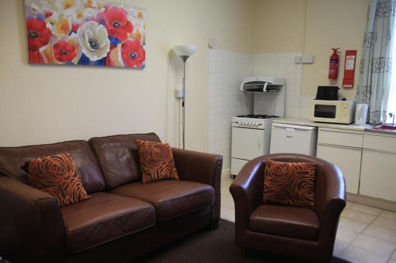 Apartment image 4