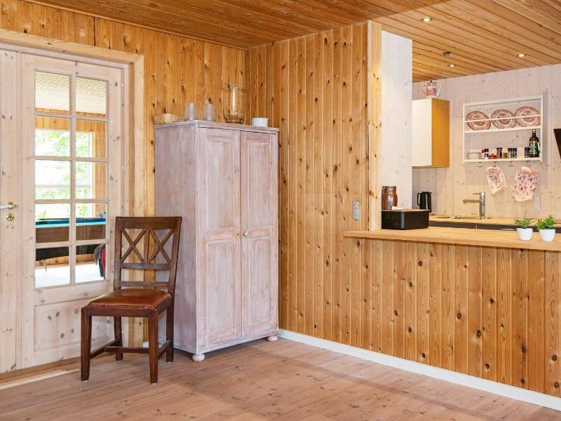 Three-Bedroom Holiday Home  image 3