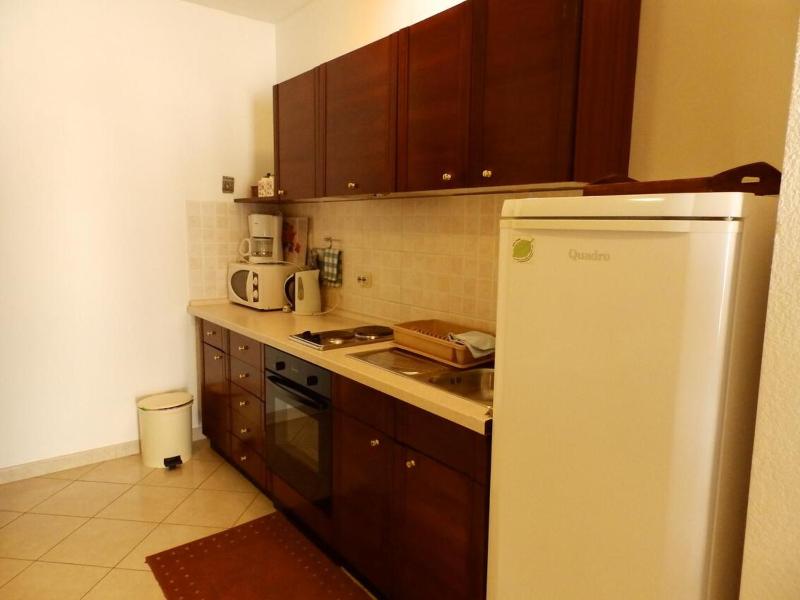 One-Bedroom Apartment with Terrace image 2