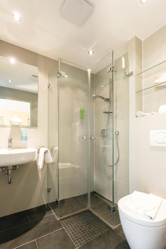 Single Room image 1