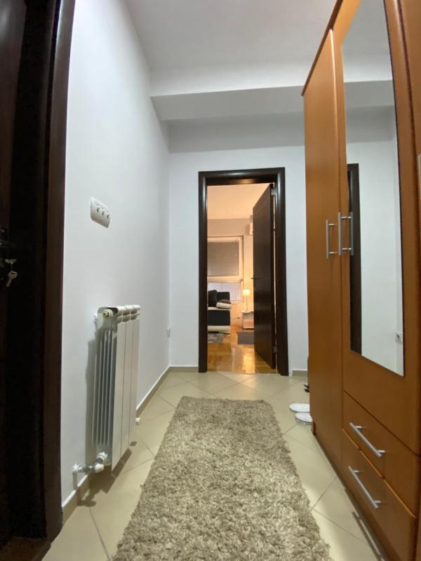 Studio Apartment image 3