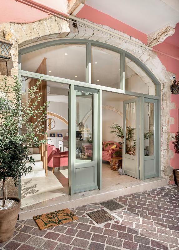 Viaggio Elegant Rooms - image 39