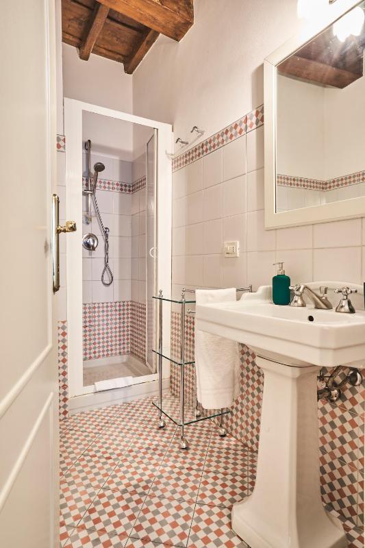 Superior Double Room image 4