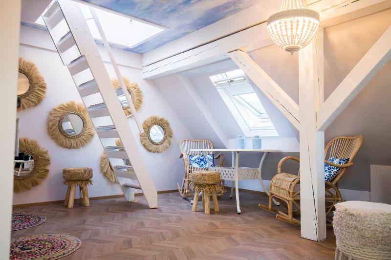 Design Rooftop Apartment image 2